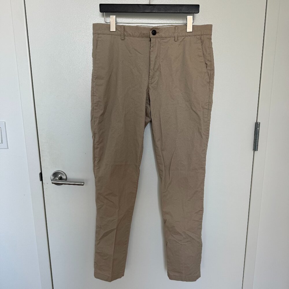 Club Monaco Khaki Chinos